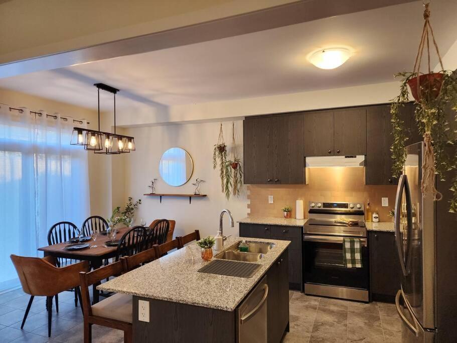 The Cozy Nest Villa Cambridge Esterno foto